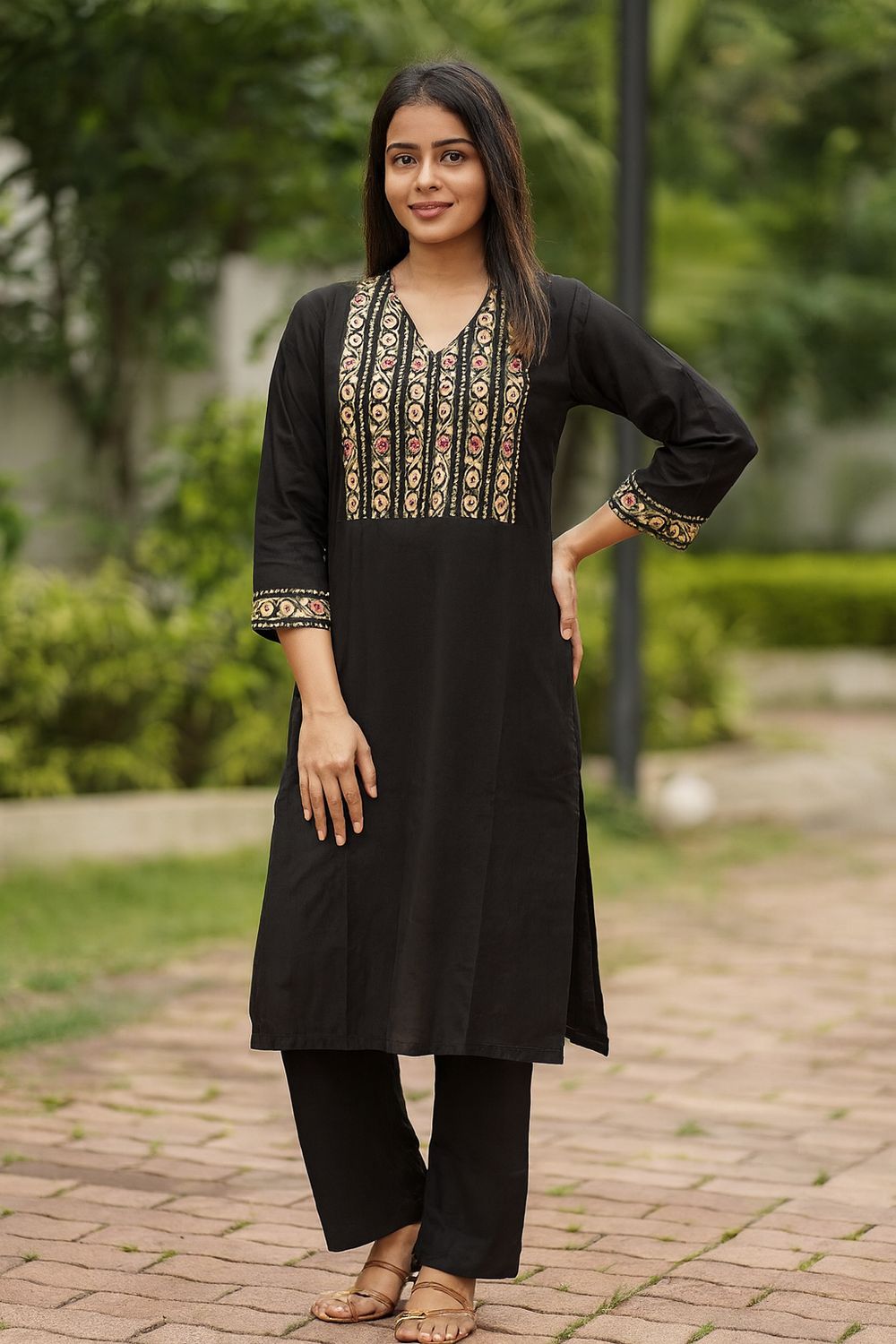 Black V-Neck Kurta Top